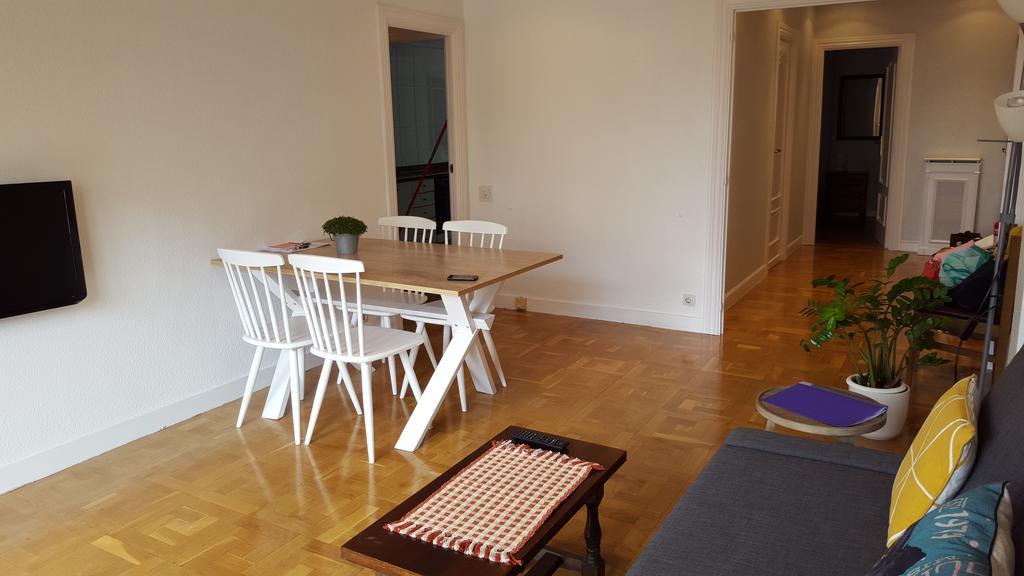 Apartamento Vuelta Del Castillo Pamplona Exteriör bild